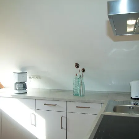 Wg Bernstein - Reetdachhaus - Ruhe Und Seeblick *