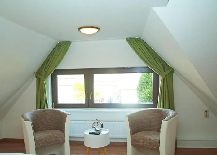 Wg Bernstein - Reetdachhaus - Ruhe Und Seeblick *